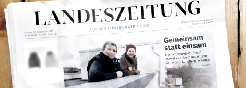 Titelseite der Landeszeitung Lüneburg vom 30.12.2019. Schlagzeile "Gemeinsam statt einsam", Foto zweier zukünftiger Mitbewohnerinnen